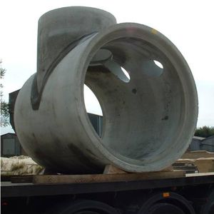 Beton-Abwasserschacht 1