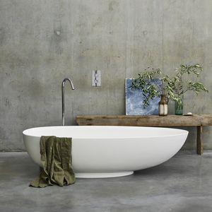 ovale Badewanne