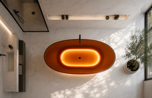 Badewanne mit Licht 1