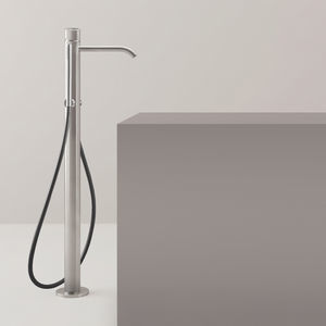Einhebelmischer für Badewanne 1