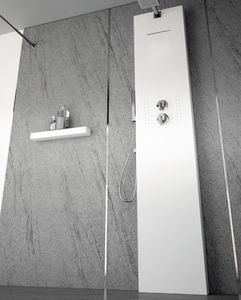 weiße Duschsäule 1