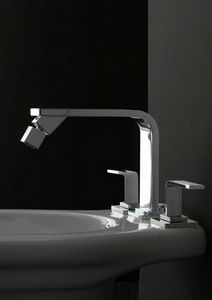Mischbatterie für Bidet / freistehend / Nickel / verchromtes Metall