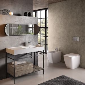 WC in Wandnähe