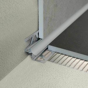 Abschlussprofil / anodisiertes Aluminium