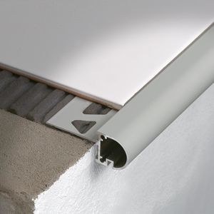 Aluminium-Abschlussprofil 1