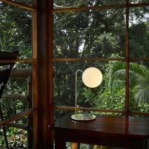 Tischlampe