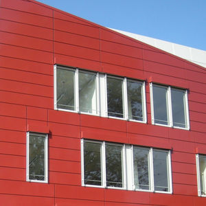 Hinterlüftete Fassade / Metall 1