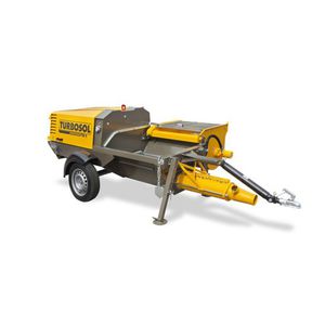 anhängermontierte Betonpumpe