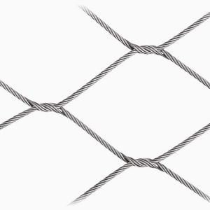 Metall-Geflecht / für Innenausbau / zur Außenraumgestaltung / Edelstahl / mit Rautenmaschen