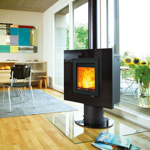 Holz-Kaminofen 1