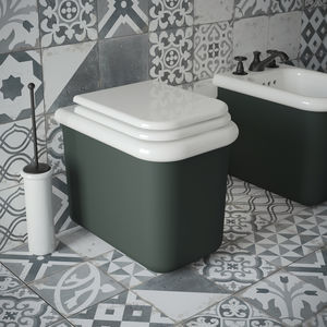 WC in Wandnähe