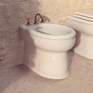 Bidet in Wandnähe