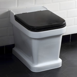 WC in Wandnähe