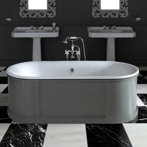 ovale Badewanne