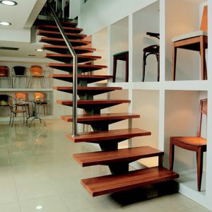 halbgewendelte Treppe