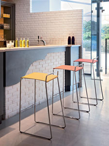 moderner Barhocker