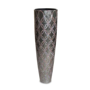 moderne Vase / versilbertes Metall
