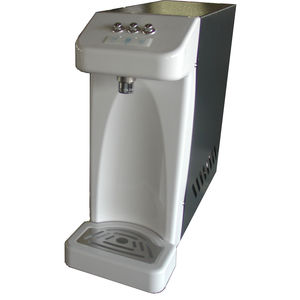 kalter Wasserspender / kohlensäurehaltig