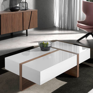 Couchtisch / originelles Design