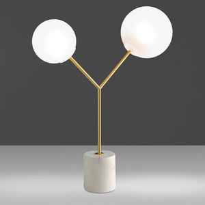 Tischlampe