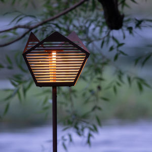 Leuchtpoller für Garten