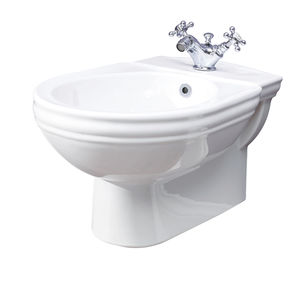 hängendes Bidet / Porzellan