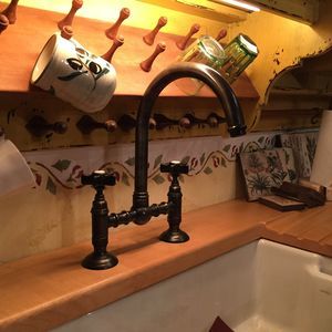 Wasserhahn für Spülbecken