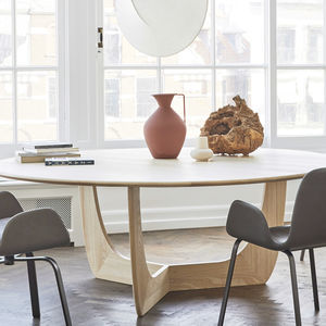 Design-Tisch