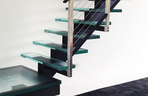 Glasstufe 1