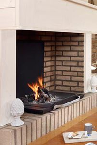 Holzkamin 1