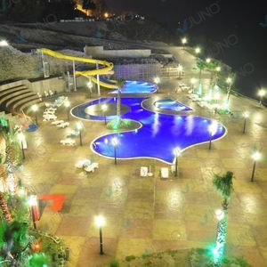 maßgefertigtes Schwimmbecken 1