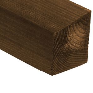 Fassadenverkleidung aus Lamellen 1