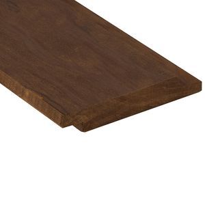 Fassadenverkleidung aus Lamellen 1