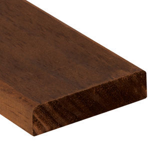 Terrassendiele / modifiziertes Holz 1