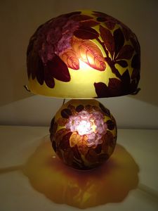 Tischlampe