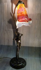 Tischlampe