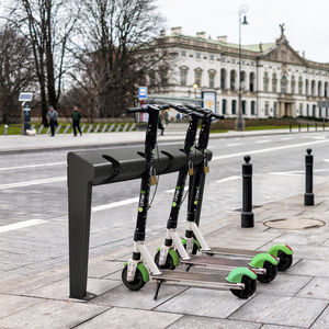 Rollerständer aus galvanisiertem Stahl