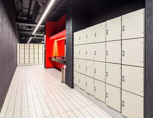 HPL-Garderobenschrank 1