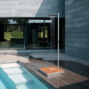Außendusche für Schwimmbecken