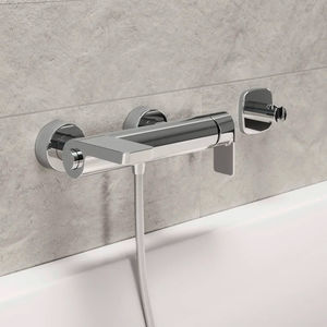 Einhebelmischer für Badewanne