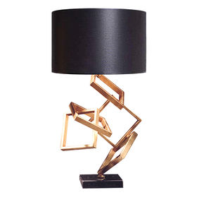 Tischlampe