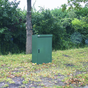bodenstehender Verteilerkasten