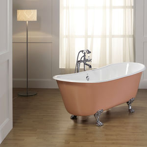 ovale Badewanne 1