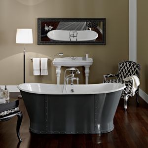 ovale Badewanne
