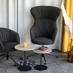 moderner Couchtisch 1