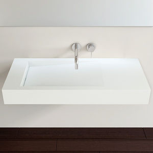 Wand-Waschbecken 1