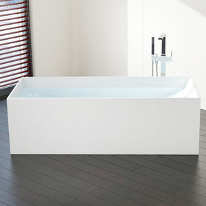 freistehende Badewanne 1