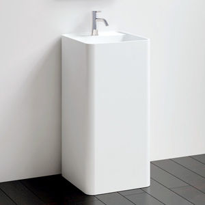 freistehendes Waschbecken / quadratisch / aus Mineralguss / modern