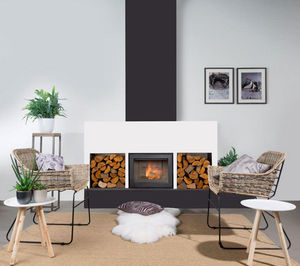 Holzkamin / modern / geschlossene Feuerstelle / für Ecken