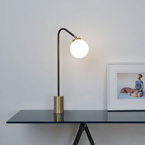 Tischlampe